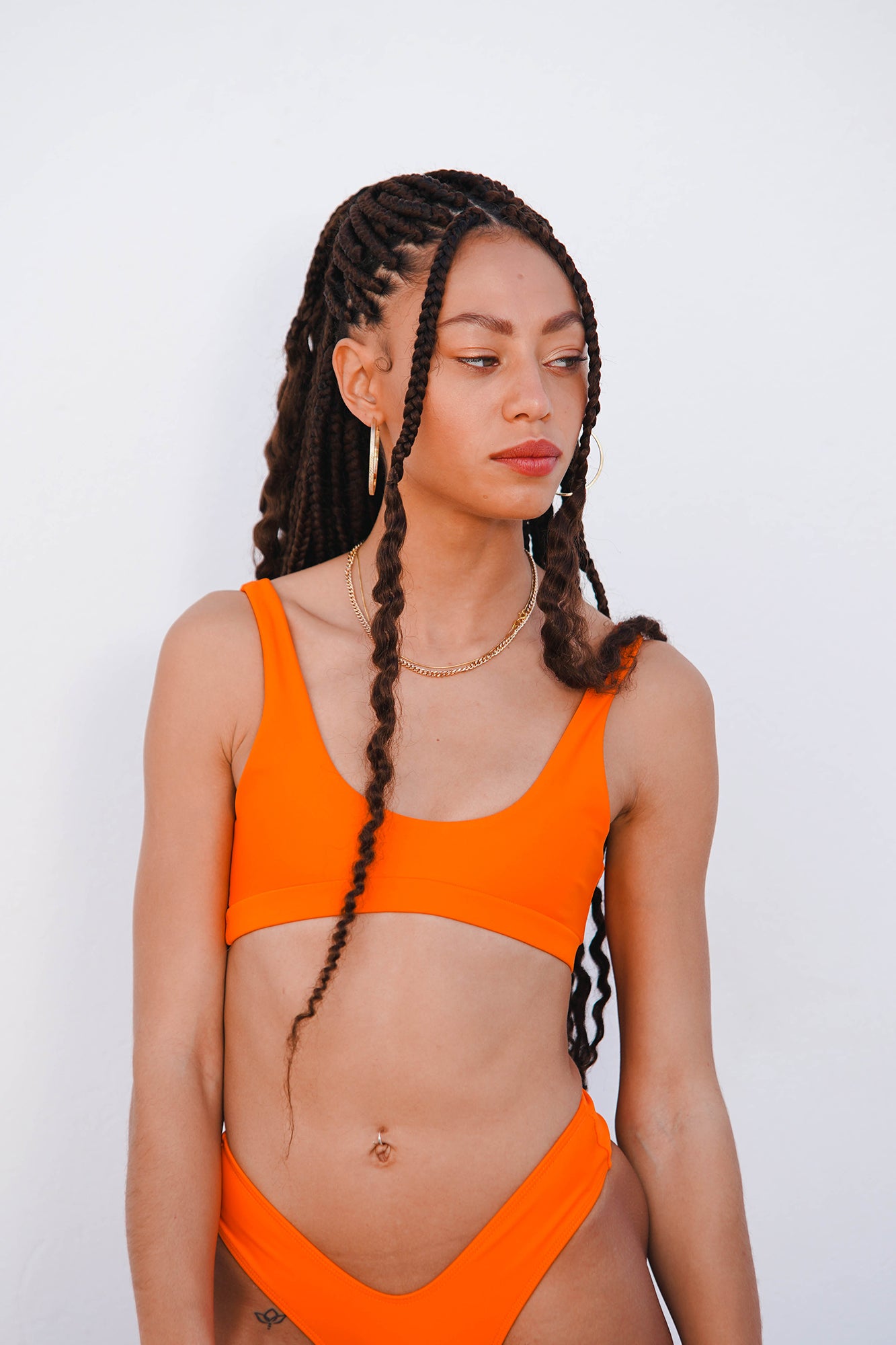 Sports top in orange